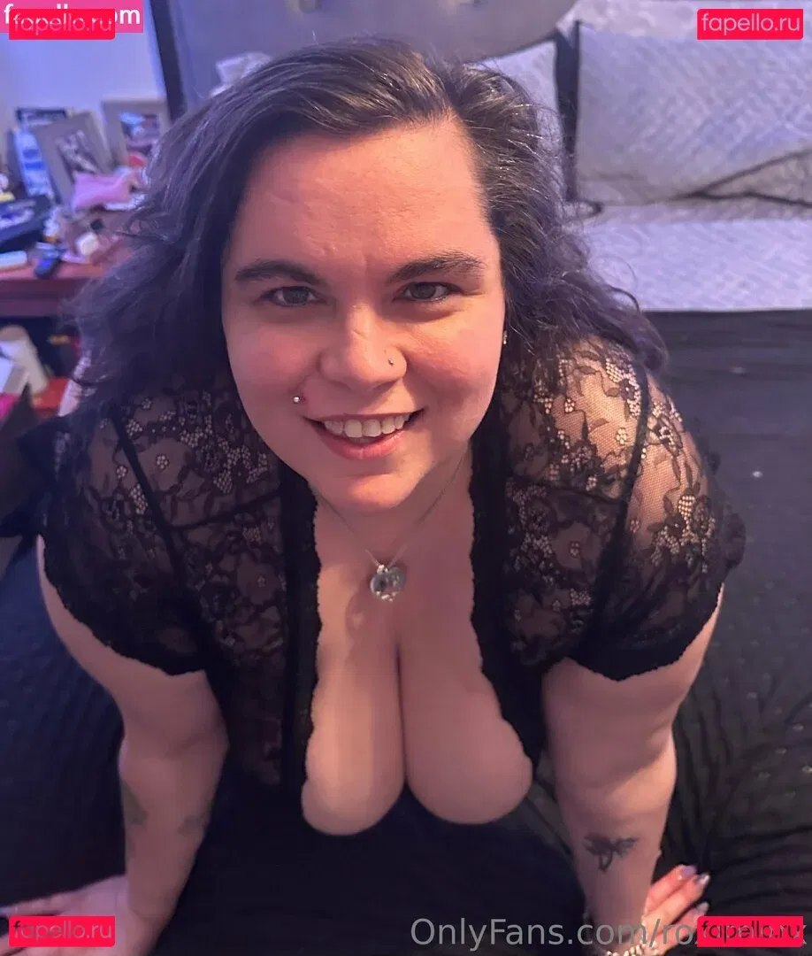 roximinx Onlyfans Photo Gallery 
