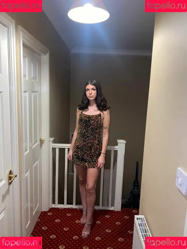 Paisley Duggan Onlyfans Photo Gallery 
