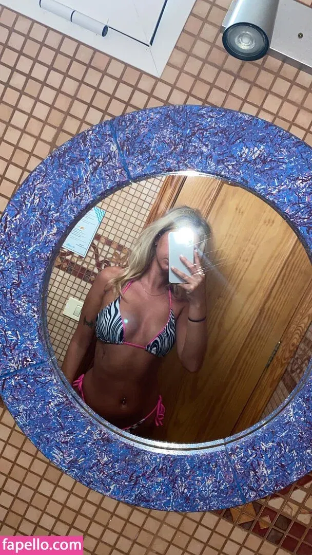 Paisley Duggan Onlyfans Photo Gallery 