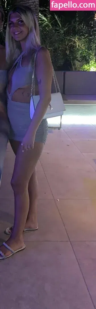 Paisley Duggan Onlyfans Photo Gallery 