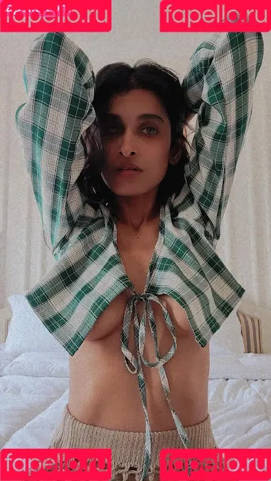 Jikki Nair Onlyfans Photo Gallery 