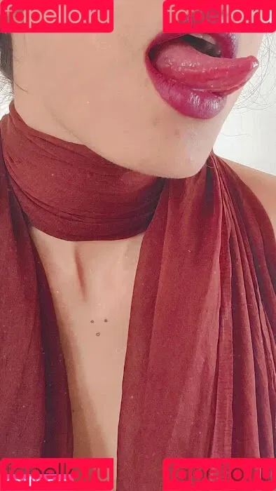 Jikki Nair Onlyfans Photo Gallery 