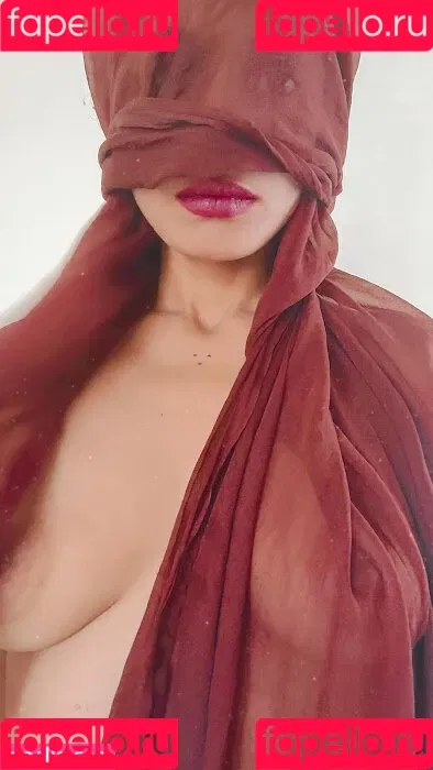 Jikki Nair Onlyfans Photo Gallery 