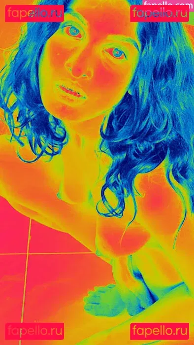 Jikki Nair Onlyfans Photo Gallery 