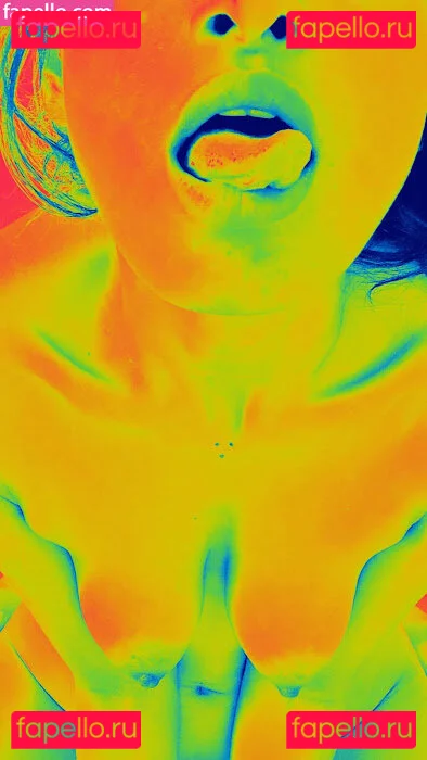 Jikki Nair Onlyfans Photo Gallery 