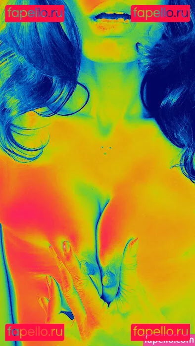 Jikki Nair Onlyfans Photo Gallery 