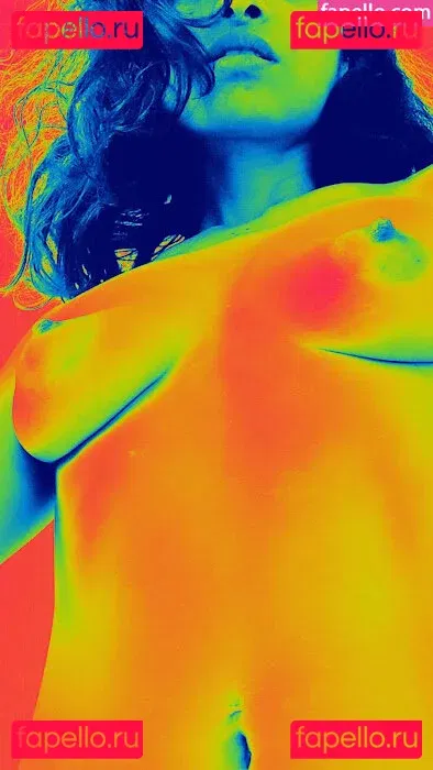 Jikki Nair Onlyfans Photo Gallery 