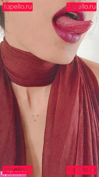 Jikki Nair Onlyfans Photo Gallery 