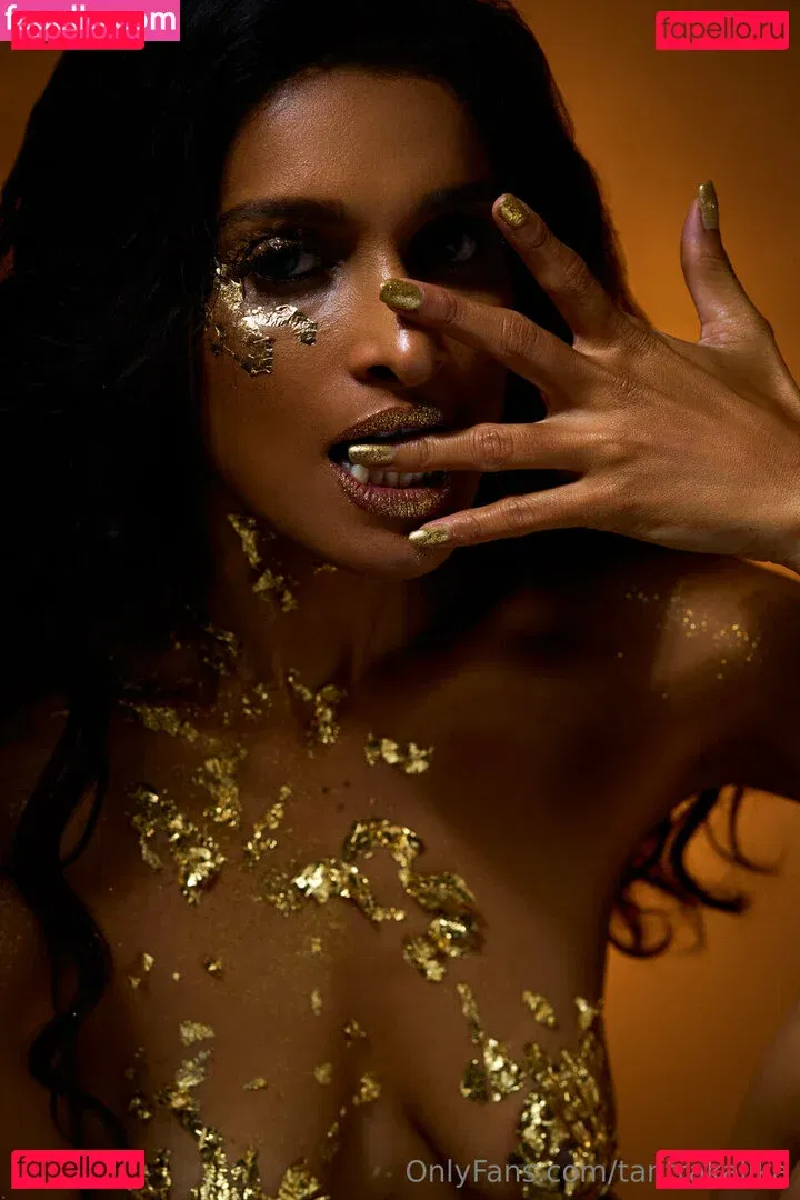 Jikki Nair Onlyfans Photo Gallery 