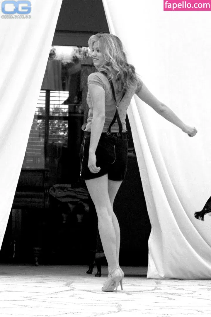 Larissa Marolt Onlyfans Photo Gallery 