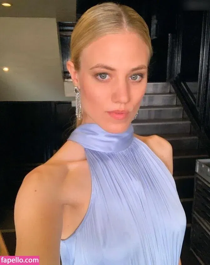 Larissa Marolt Onlyfans Photo Gallery 