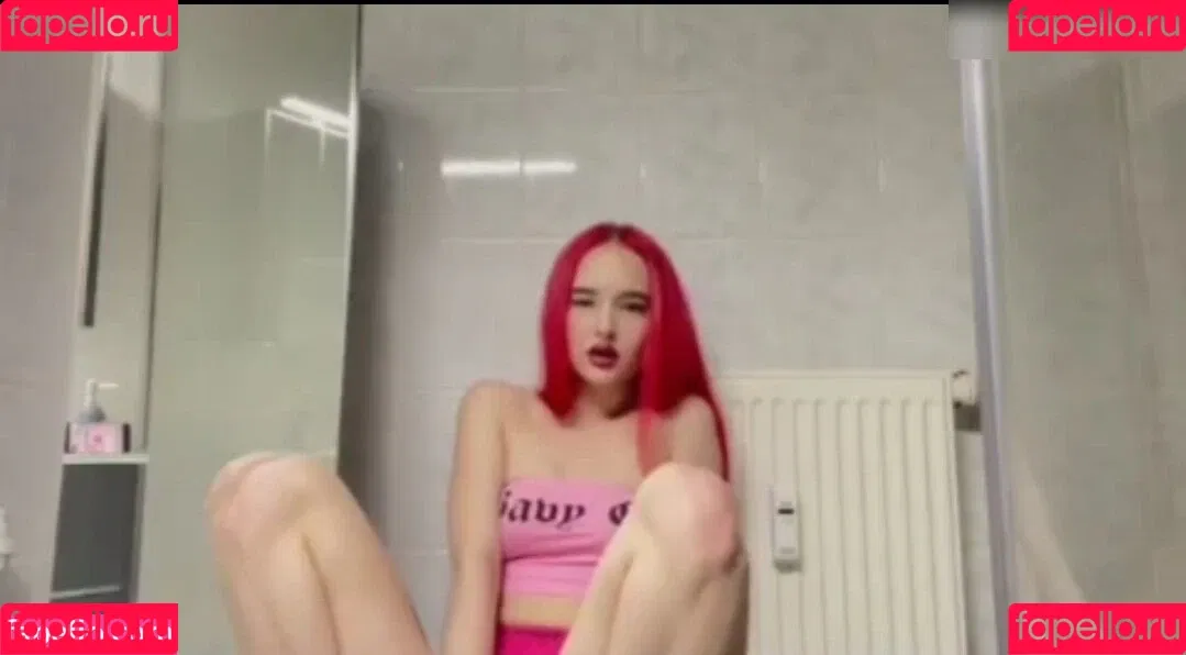 Luise Sophie Onlyfans Photo Gallery 