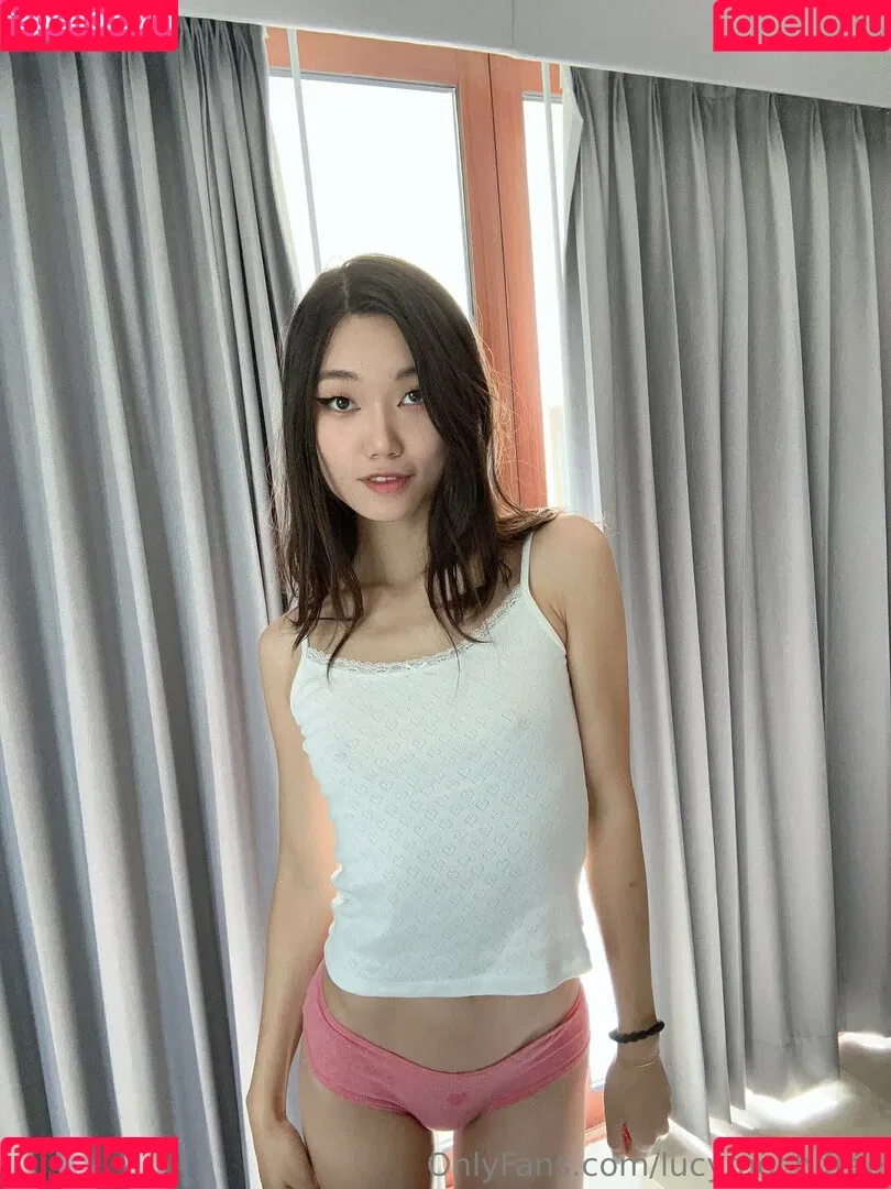 lucymochifree Onlyfans Photo Gallery 