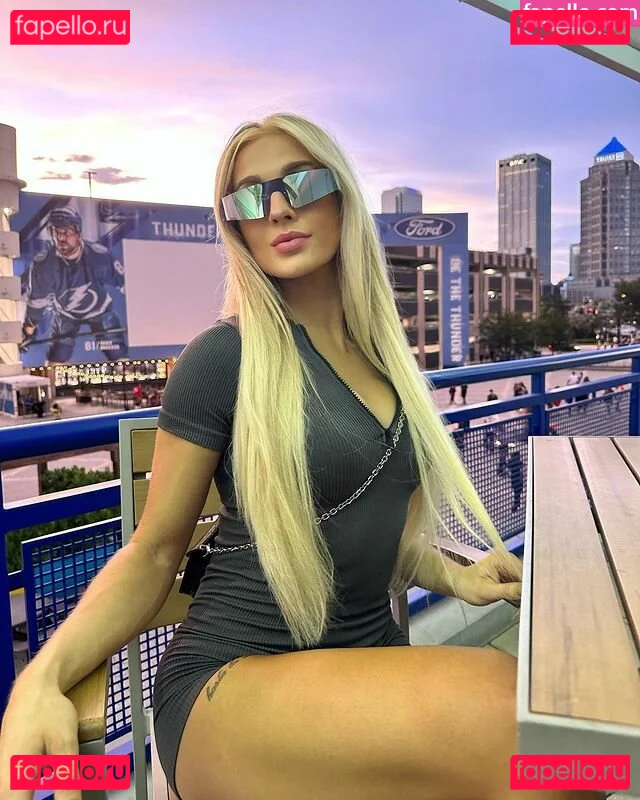 Karmen Petrovic Onlyfans Photo Gallery 