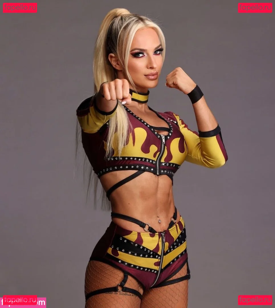 Karmen Petrovic Onlyfans Photo Gallery 