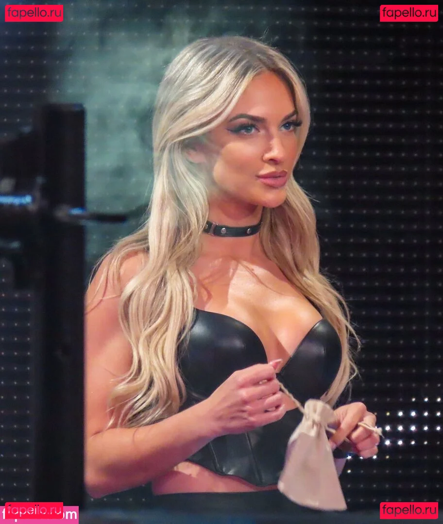 Karmen Petrovic Onlyfans Photo Gallery 