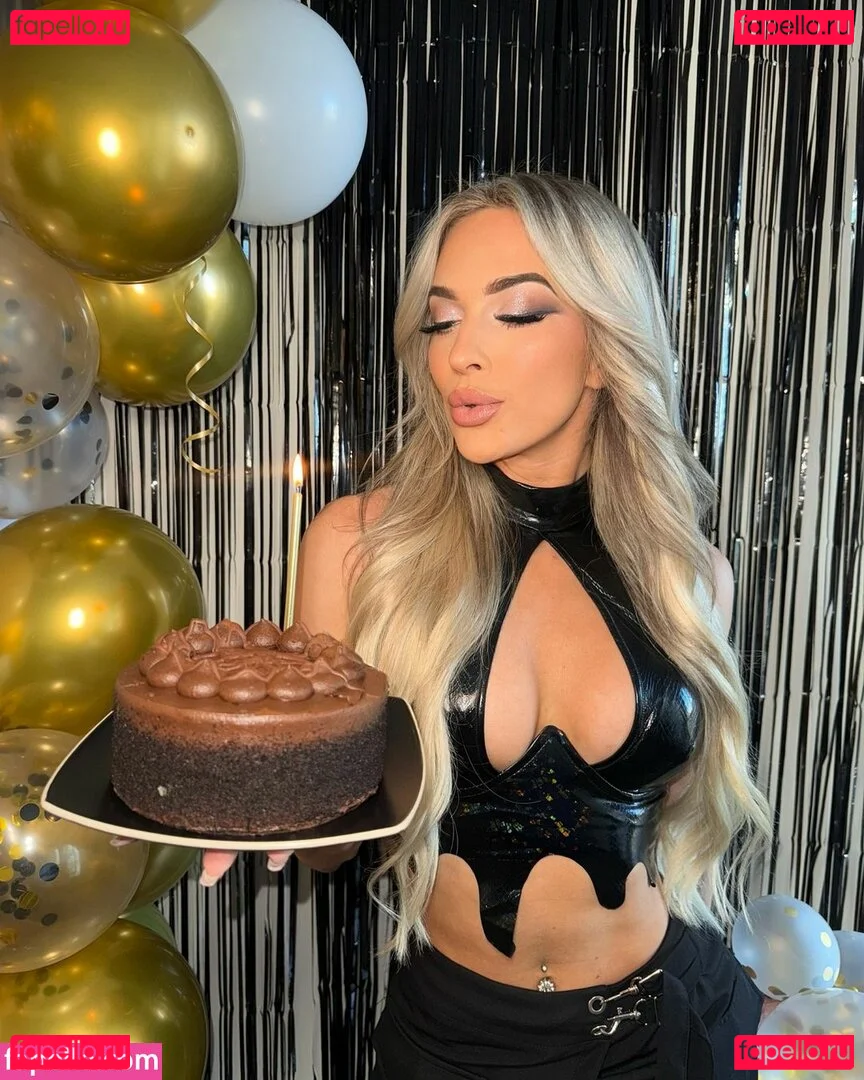 Karmen Petrovic Onlyfans Photo Gallery 