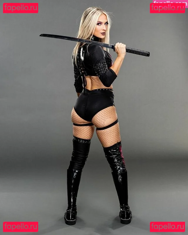 Karmen Petrovic Onlyfans Photo Gallery 