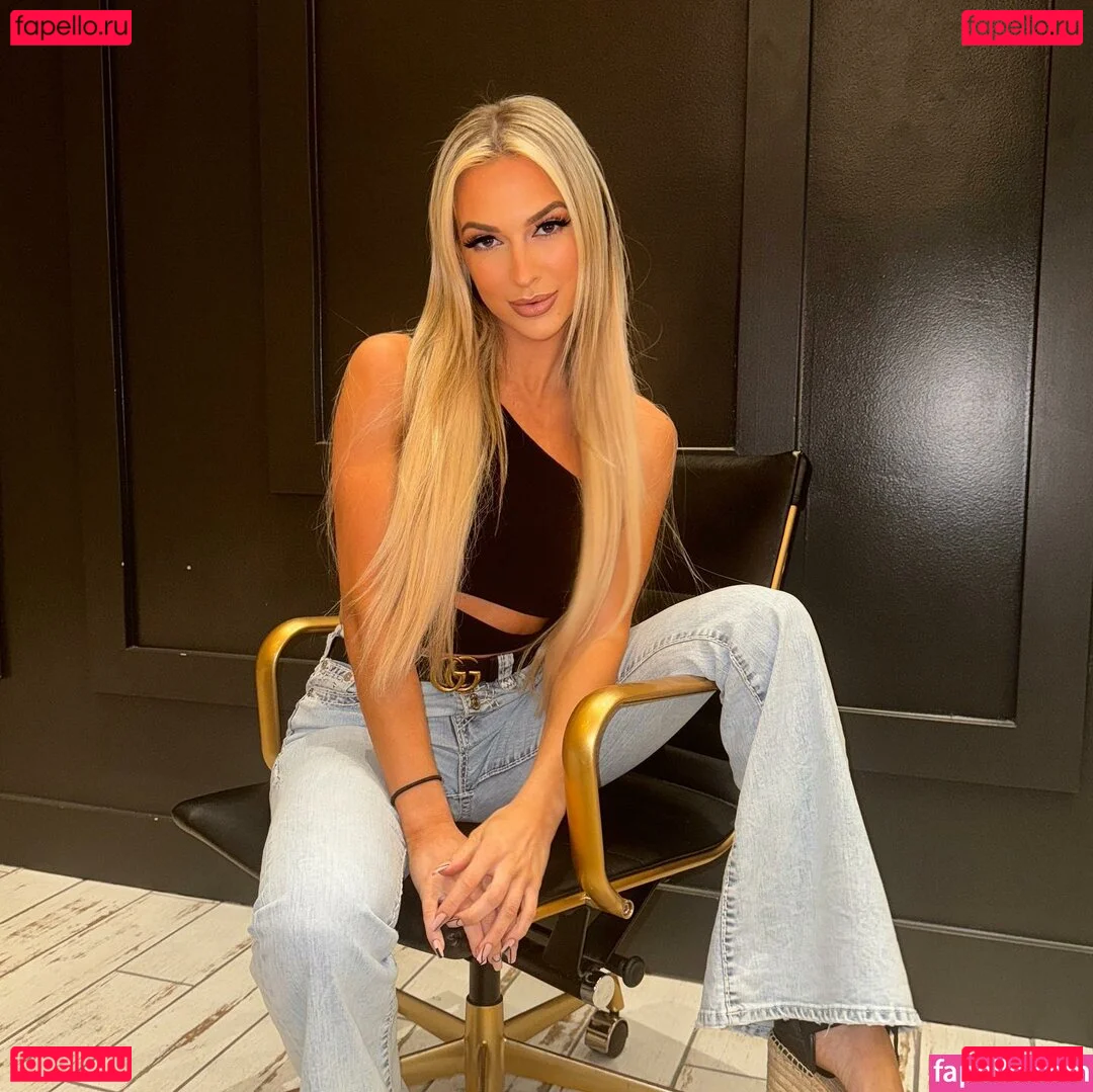 Karmen Petrovic Onlyfans Photo Gallery 