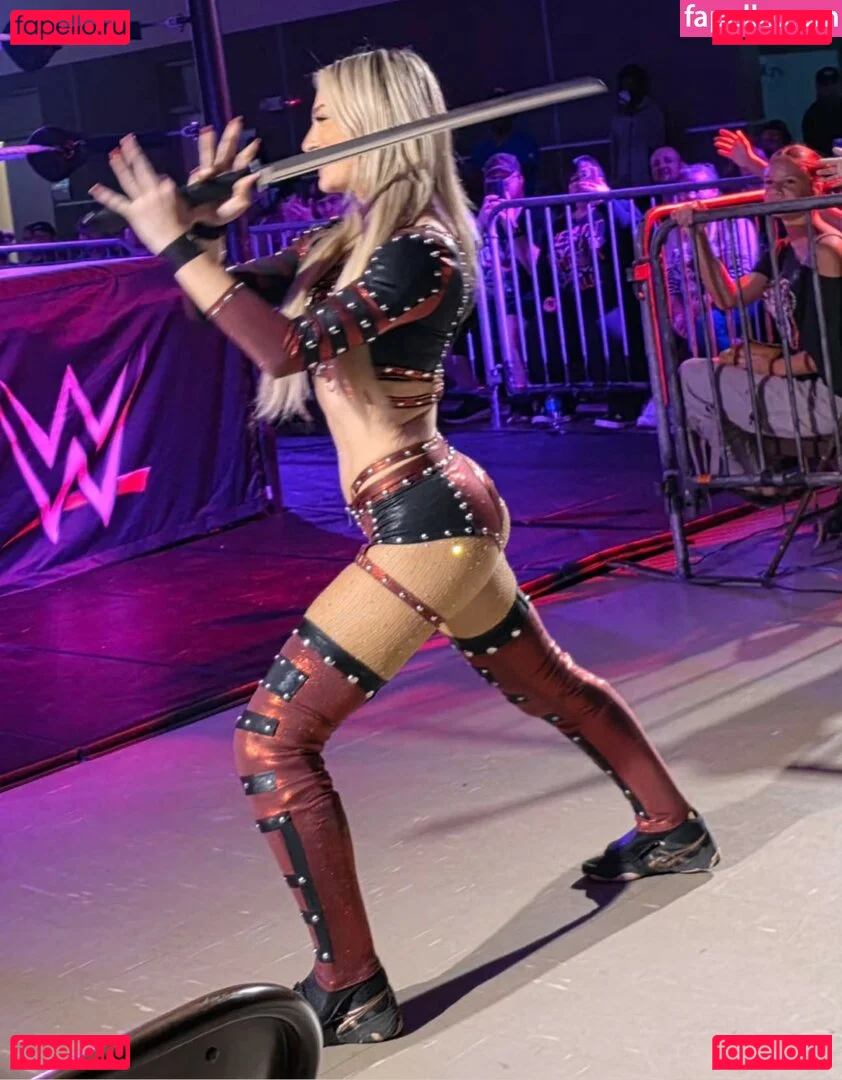 Karmen Petrovic Onlyfans Photo Gallery 