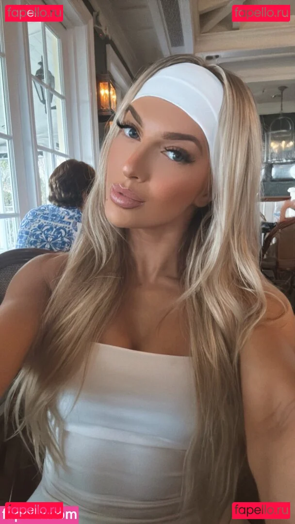 Karmen Petrovic Onlyfans Photo Gallery 