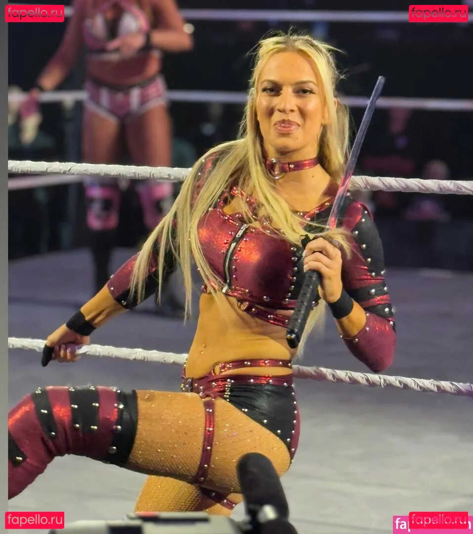 Karmen Petrovic Onlyfans Photo Gallery 