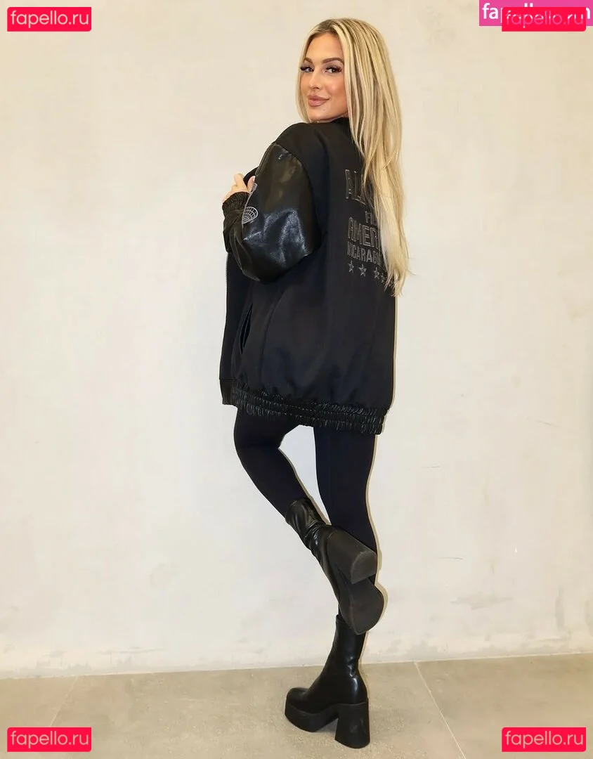 Karmen Petrovic Onlyfans Photo Gallery 