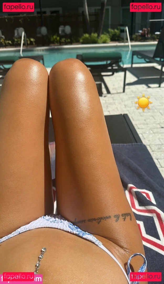 Karmen Petrovic Onlyfans Photo Gallery 