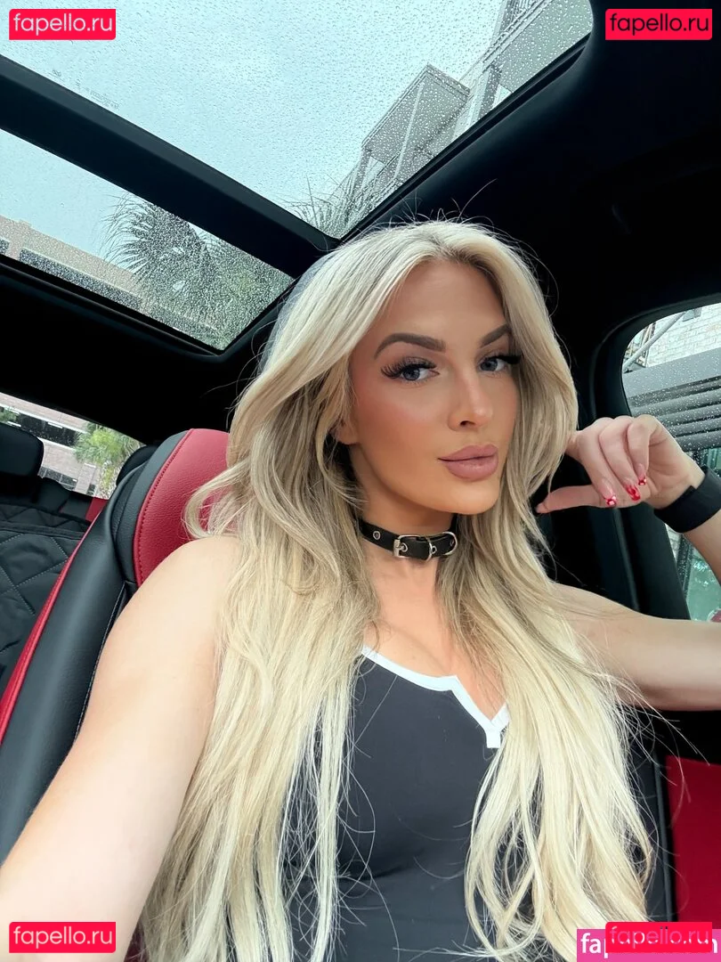 Karmen Petrovic Onlyfans Photo Gallery 