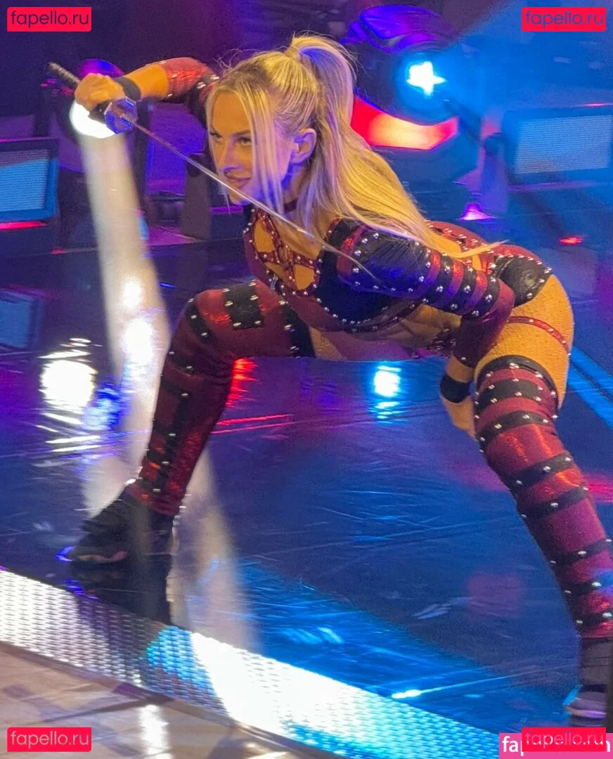 Karmen Petrovic Onlyfans Photo Gallery 