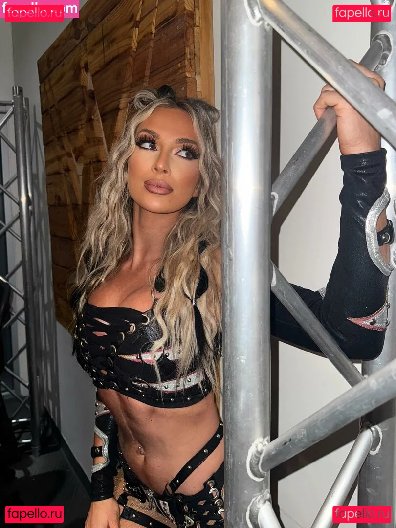 Karmen Petrovic Onlyfans Photo Gallery 