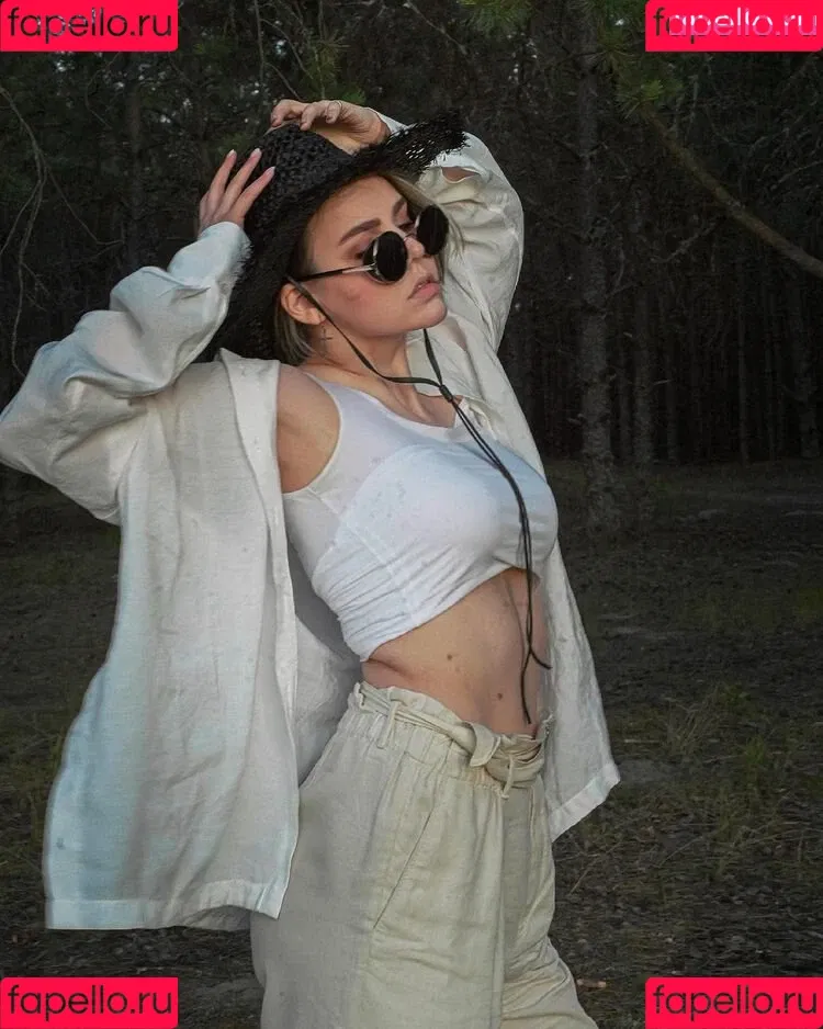 Alina Rin Onlyfans Photo Gallery 