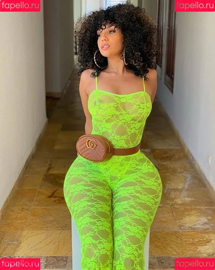 Amirah Dyme Onlyfans Photo Gallery 