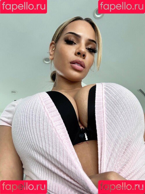 Amirah Dyme Onlyfans Photo Gallery 