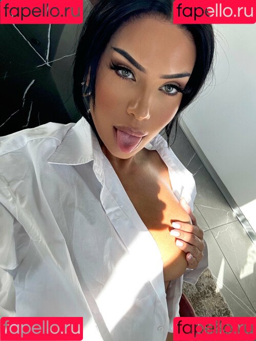 Amirah Dyme Onlyfans Photo Gallery 