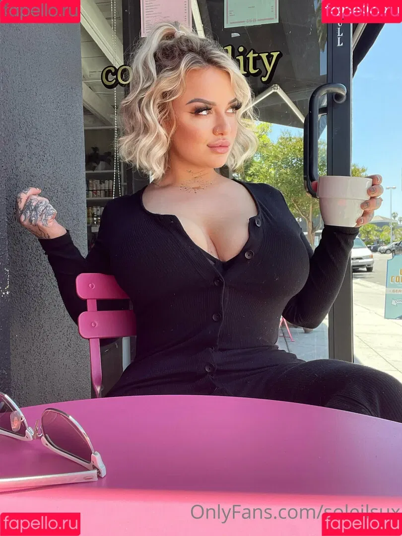 soleilsux Onlyfans Photo Gallery 