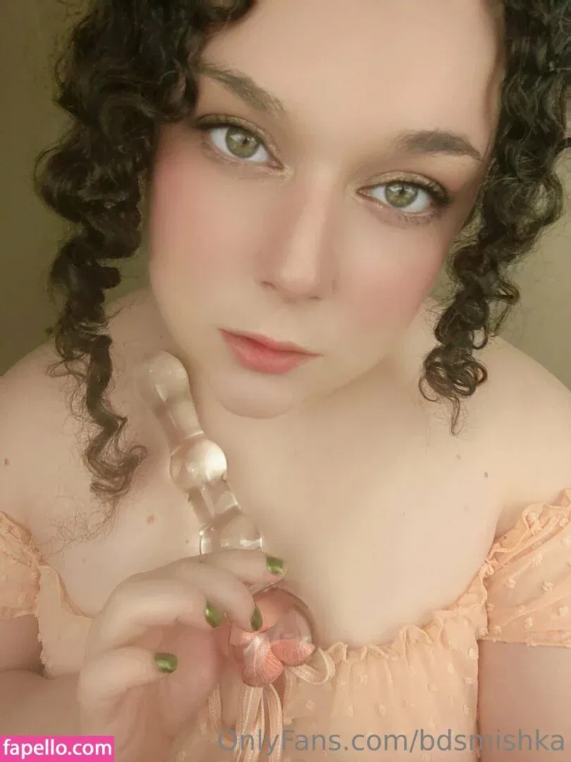 bdsmishka Onlyfans Photo Gallery 