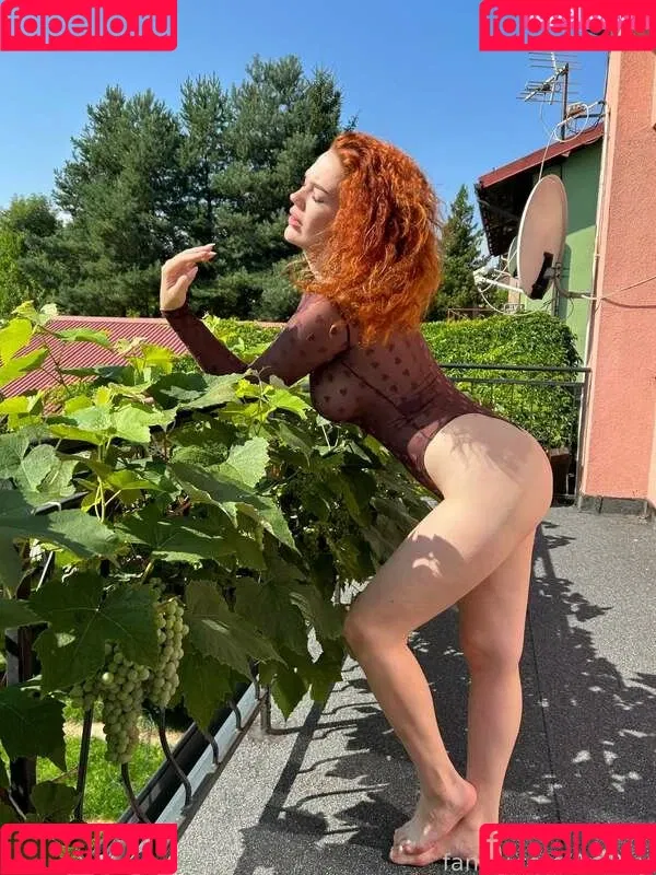Ani Ray Onlyfans Photo Gallery 