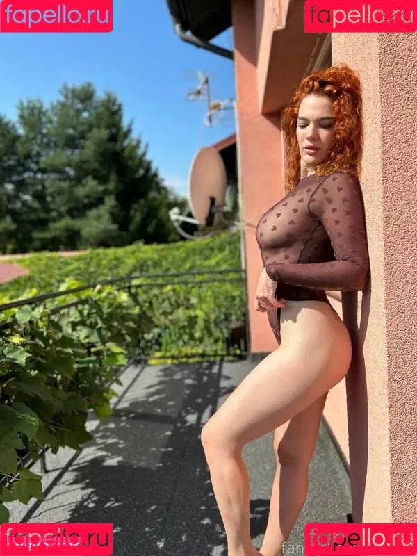 Ani Ray Onlyfans Photo Gallery 