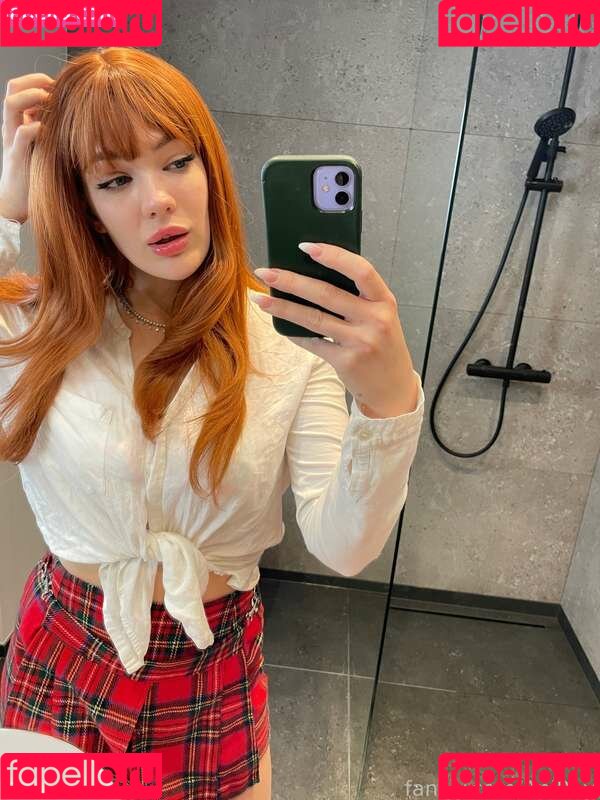 Ani Ray Onlyfans Photo Gallery 