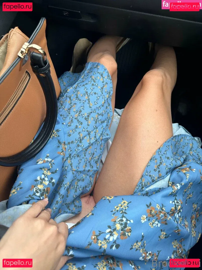 Brooke Tilli Onlyfans Photo Gallery 