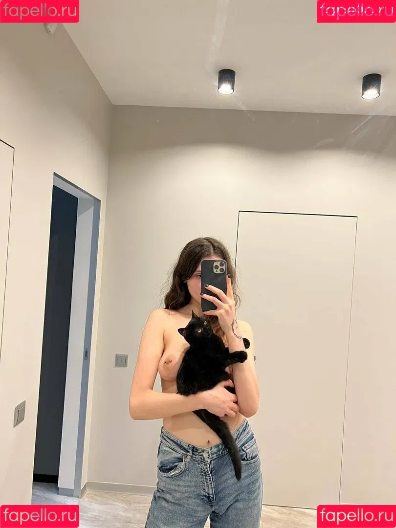 Eda Toprakcı Onlyfans Photo Gallery 