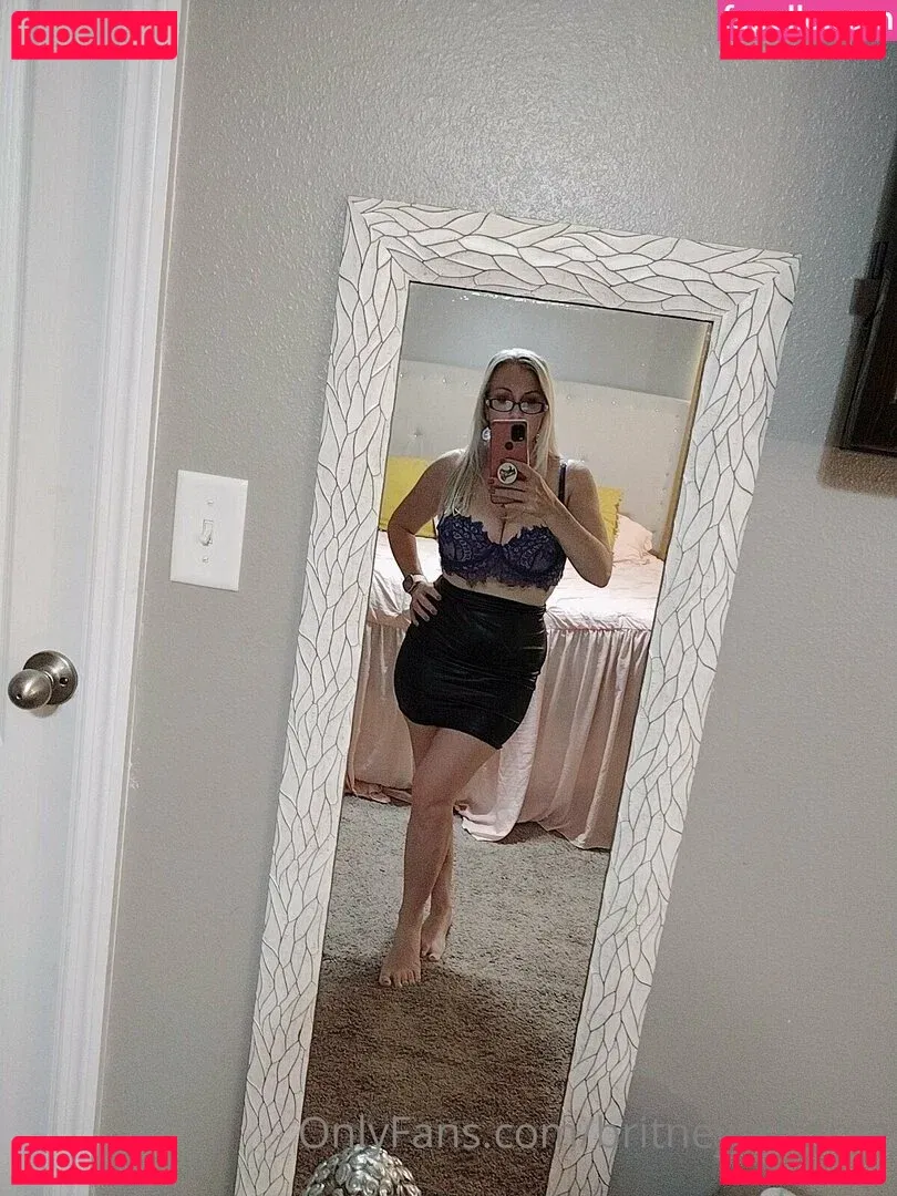 britneyathome Onlyfans Photo Gallery 