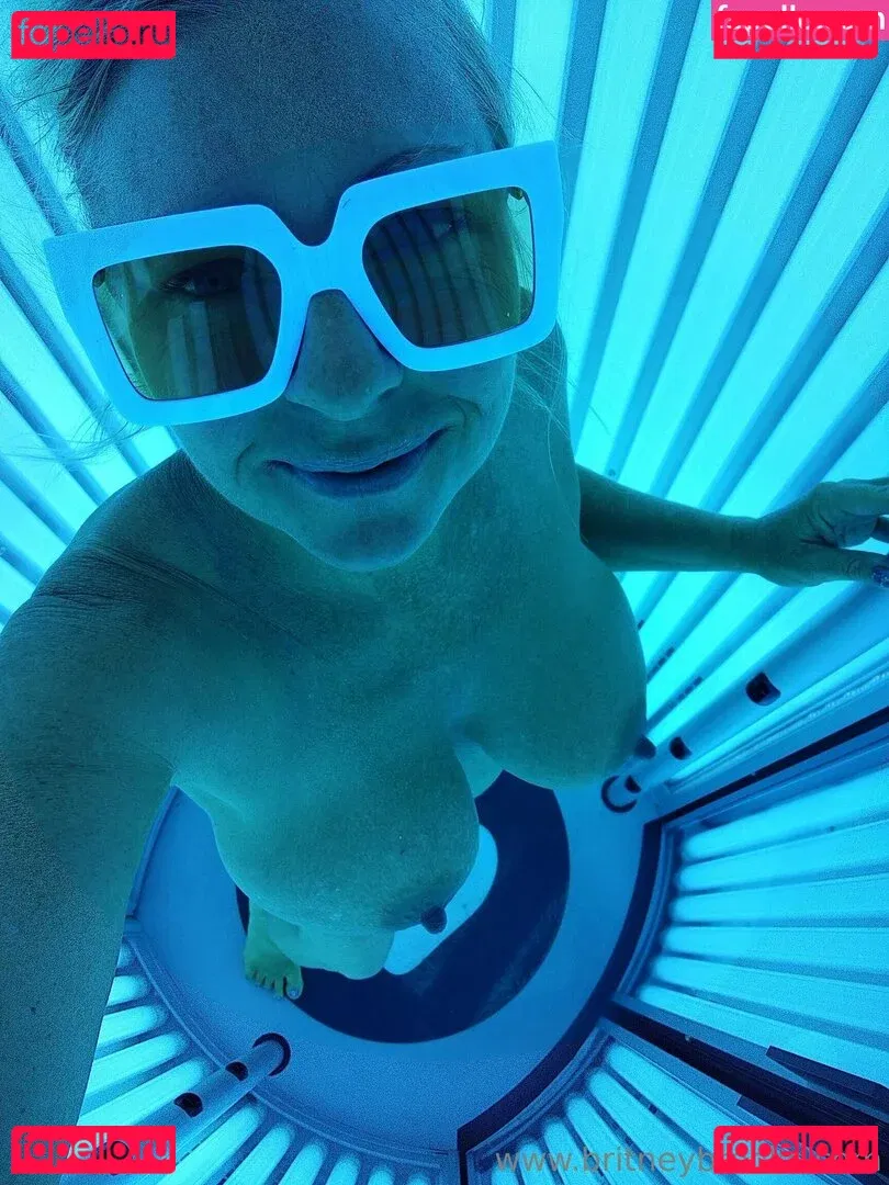 britneyathome Onlyfans Photo Gallery 