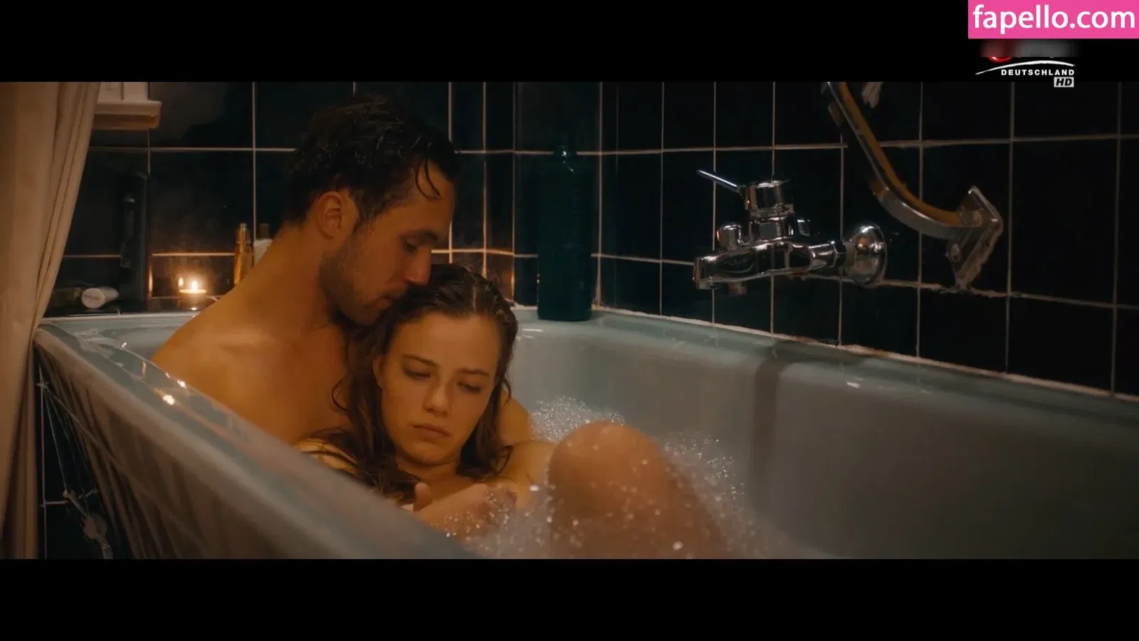 Saskia Rosendahl Onlyfans Photo Gallery 