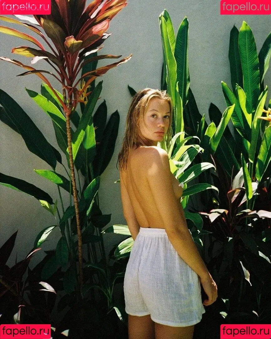 Karlotta Emilie Henke Onlyfans Photo Gallery 