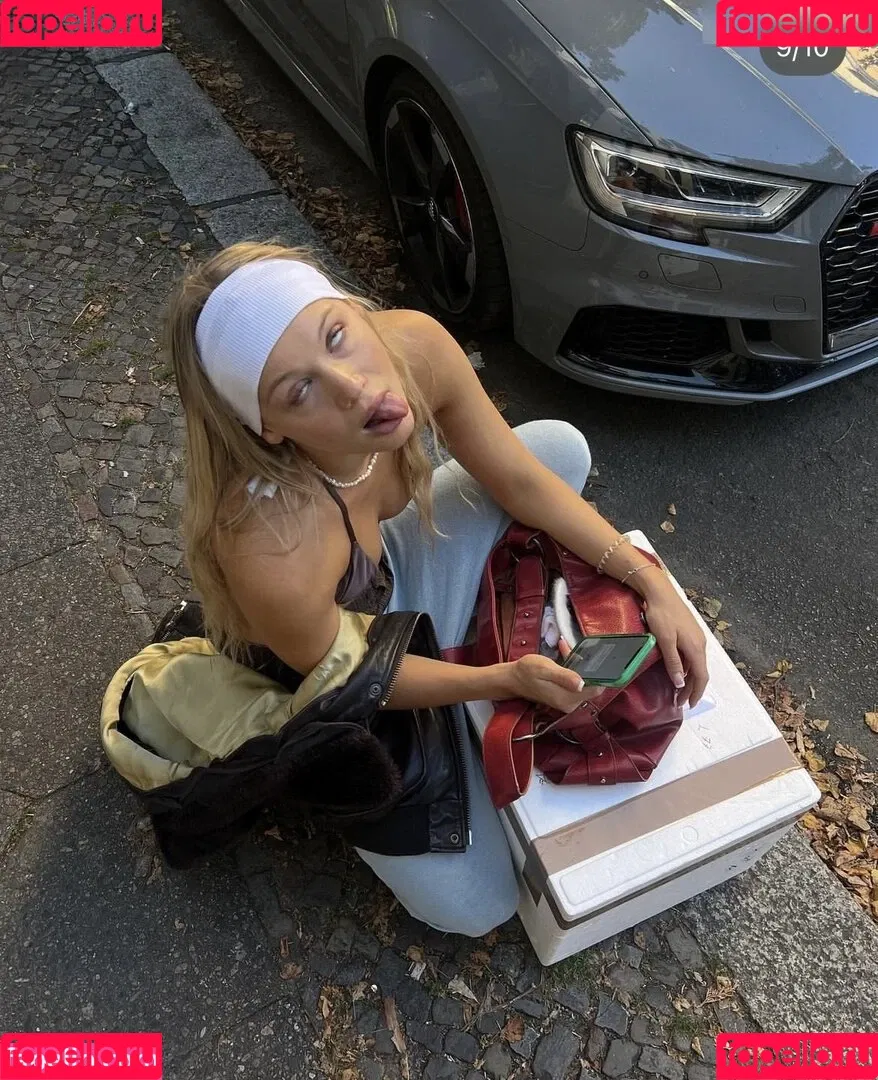 Karlotta Emilie Henke Onlyfans Photo Gallery 