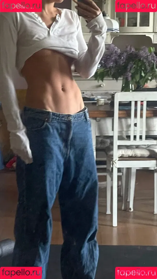 Karlotta Emilie Henke Onlyfans Photo Gallery 