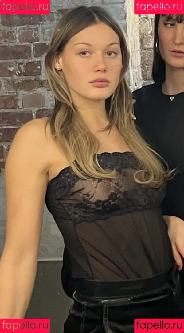 Karlotta Emilie Henke Onlyfans Photo Gallery 