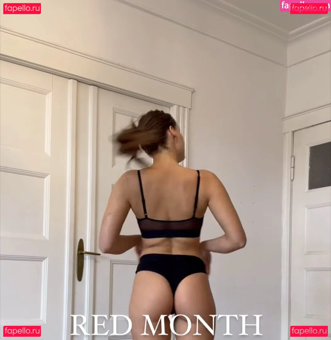 Karlotta Emilie Henke Onlyfans Photo Gallery 